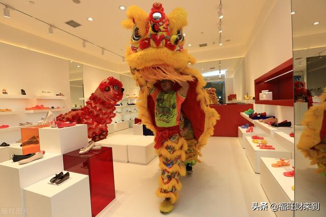 精选的开业祝贺词大全，开业祝福语贺词（开业的经典句子）