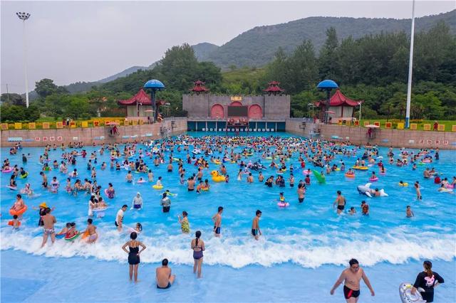 南京欢乐水魔方，水上乐园哪里比较好玩（南京潮人盛夏玩水必备属性）