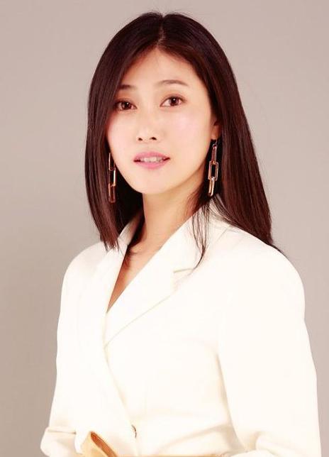 她是著名女主持,正红时因吸毒沦为"阶下囚",今出狱后怎样了?