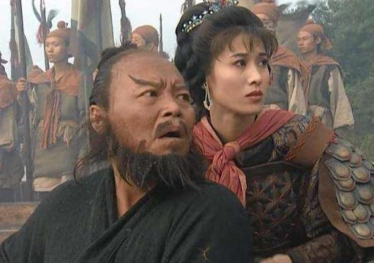 施恩的绰号是什么(水浒中有三个绰号,叫着顺口,听着霸气,可细琢磨却像