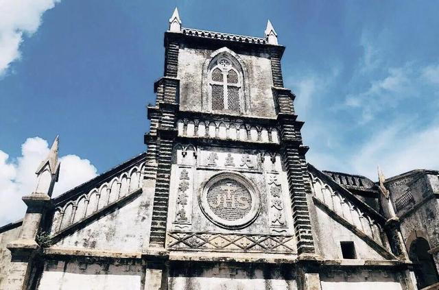 涠洲岛在哪里，涠洲岛和鼓浪屿哪个好玩（这10个地方强烈推荐你去）