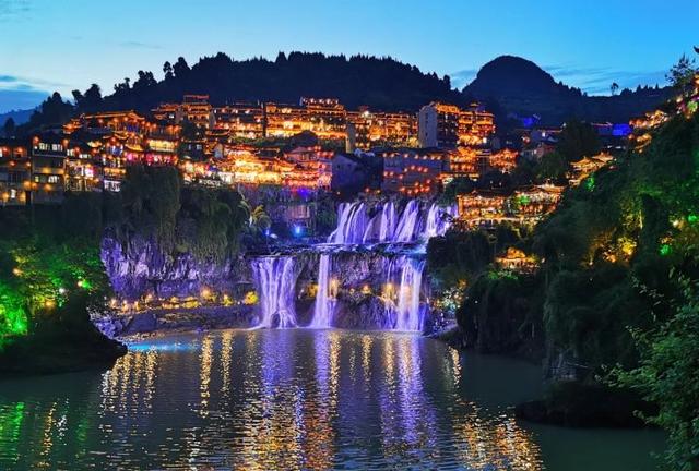 湖南好玩的地方，湖南有哪些好玩的地方（湖南这些好看又好玩的景点）