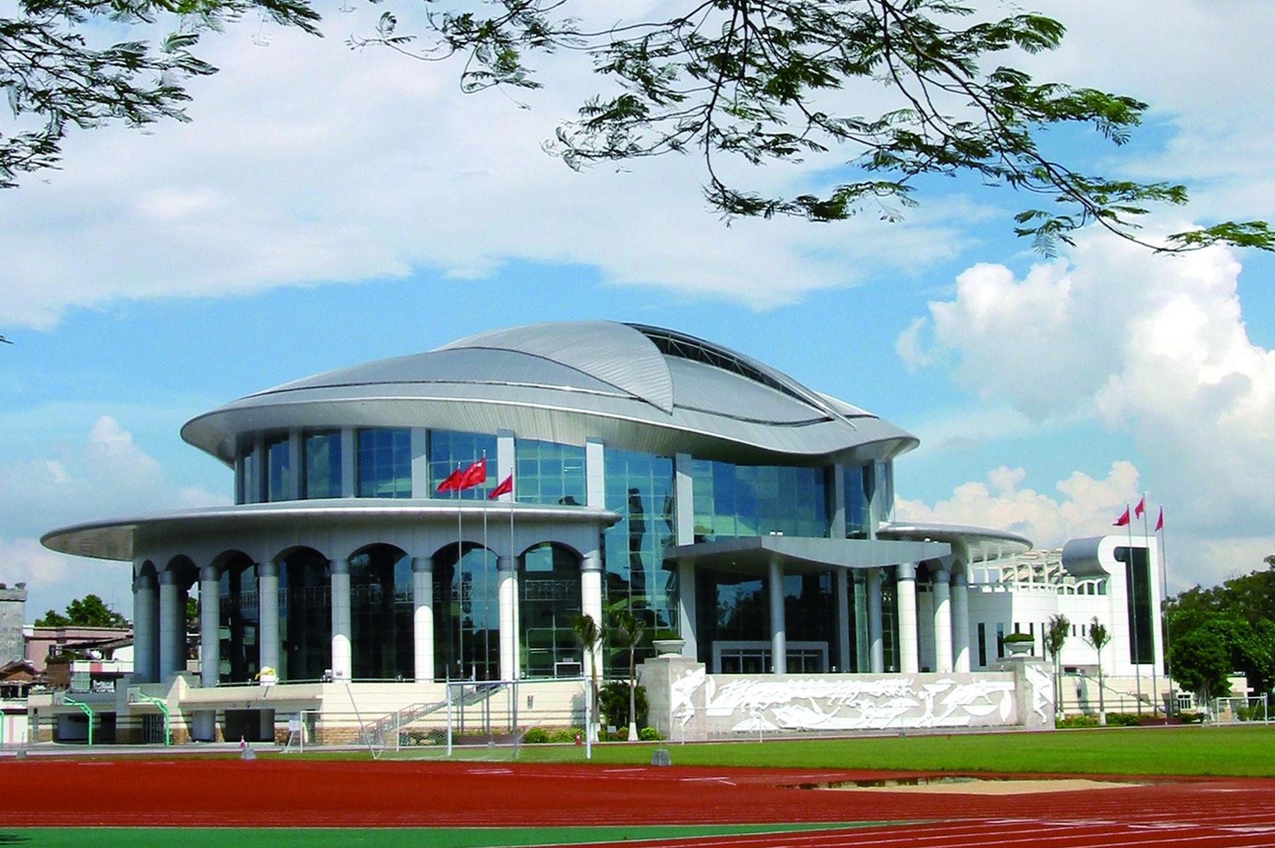 东莞实验中学（广东东莞名列前茅的三所好高中）