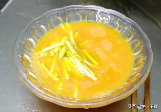 大虾怎么炒好吃，大虾怎么炒好吃又简单的做法（想吃虾不用再去饭店了）