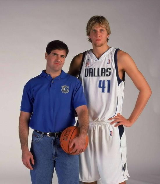 篮球身价排行榜2014，篮球运动员身价（盘点NBA市值最高的十大球队）