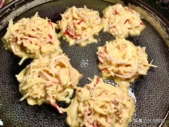 早餐饼怎样做，如何制作早餐（老人孩子都爱吃）