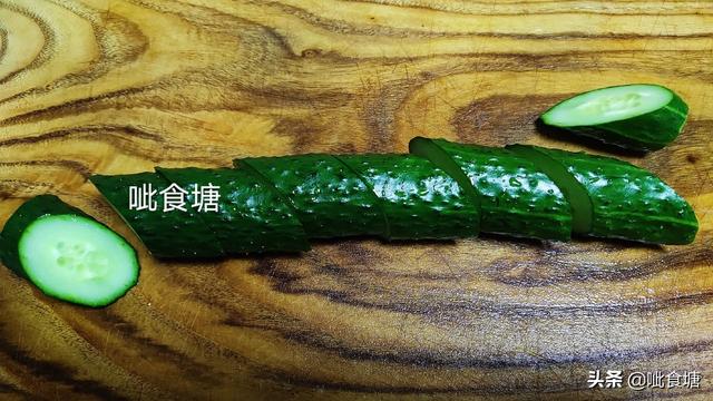 菱形片怎么切，饭店的黄瓜片都是菱形的