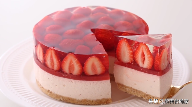 自制可爱生日蛋糕教程，简单自制生日蛋糕（心意爆棚的礼物）