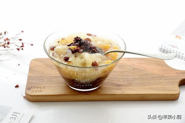 银耳煮多长时间能熟，凉拌银耳煮几分钟能熟（我煮出拉丝软糯的银耳汤只需十五分钟）