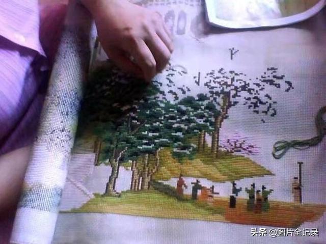 珍爱十字绣官方网站，爱络十字绣质量怎么样（用了三年时间干完一件事）