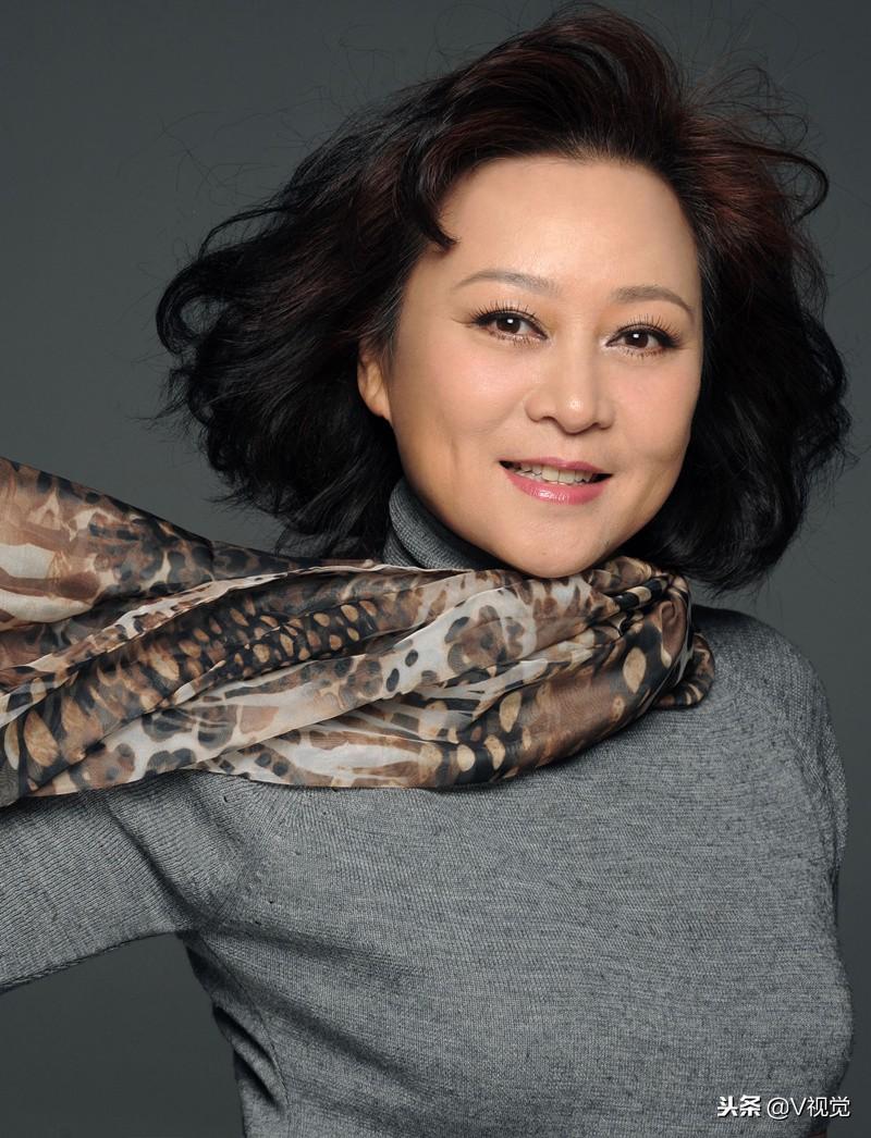 陈洁 在《谁主沉浮》中 饰 夏良璞.杨静 在《谁主沉浮》中饰 费娥.