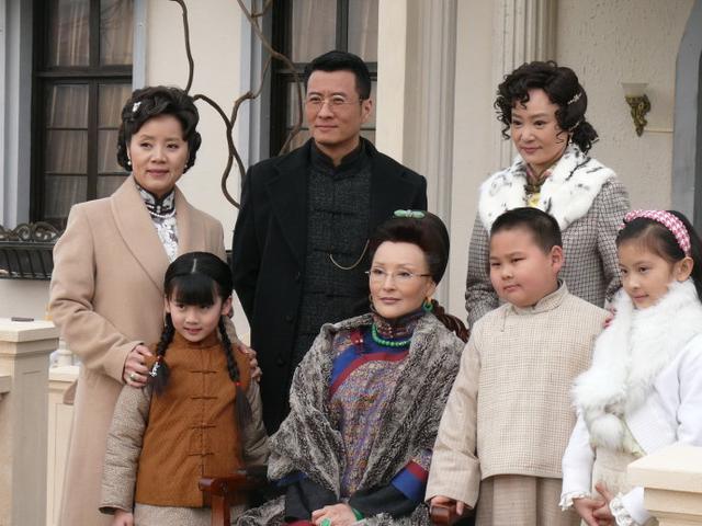 陈莎莉刘雪华关系好吗，《钻石豪门》竟展现出上世纪上海滩深宅豪门里两代人之间的恩怨