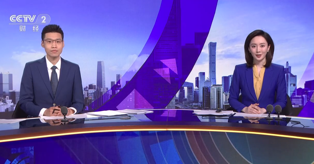 第一时间主持人，第一时间主持人名单（央视《第一时间》主持阵容大换血）