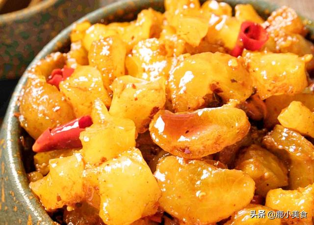 自助火锅怎么吃，吃自助火锅需要注意什么（懂吃的人专挑“6贵菜”）