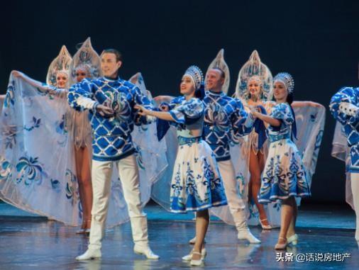 2015高考艺考舞蹈学专业的大学有哪些，舞蹈艺术高考（美国芭蕾舞剧院、澳大利亚布伦特街学校有名气）