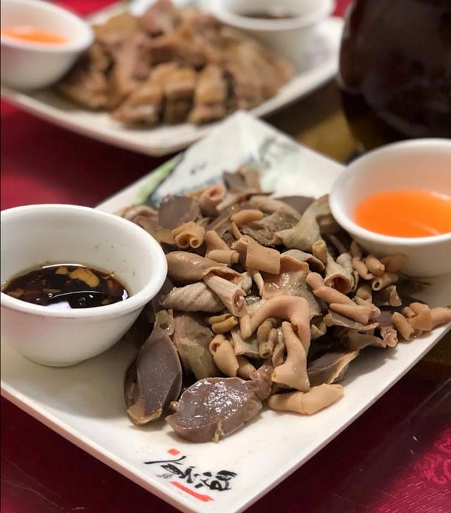 怎样做白切鹅，白切鹅肉怎么做（吃到了广州少有的传统白切鹅美味）