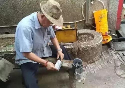 鸡子是什么，这个高薪行业即将消失（鸡子是什么器官）