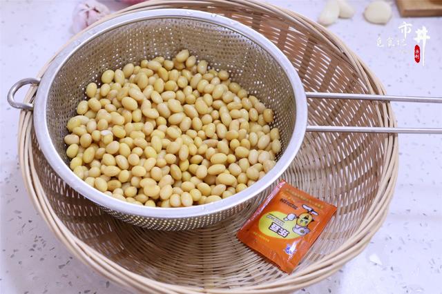 豆腐花的制作方法，豆腐花的制作方法和配料石膏（晚上泡1把黄豆）