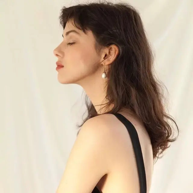 头像女身体部位御姐，念七 帅气御姐部位女生头像微信（暗黑御姐系 ， 欧美头像大全）