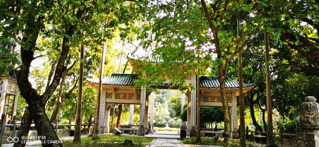 开平立园有几个门口，开平私家林园——立园