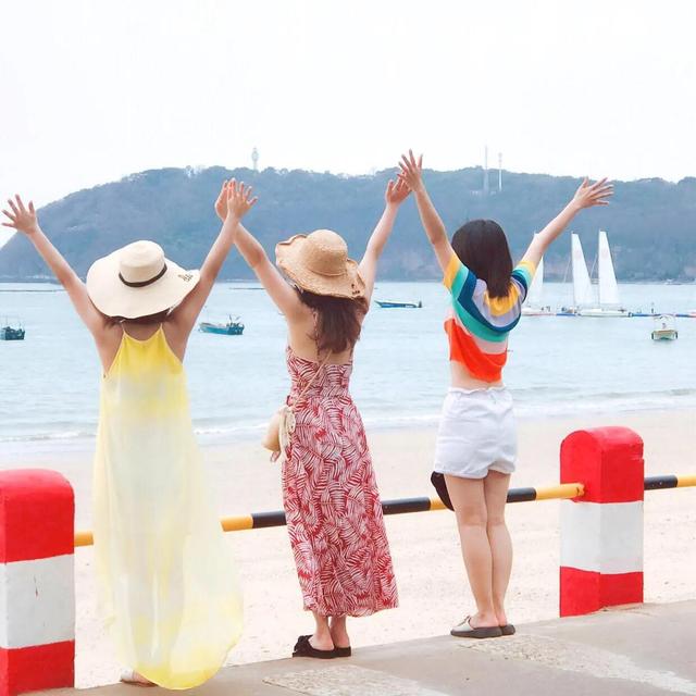 涠洲岛在哪里，涠洲岛和鼓浪屿哪个好玩（这10个地方强烈推荐你去）