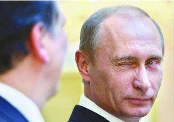 梦见被人求婚代表着什么，28岁美女街头大胆示爱