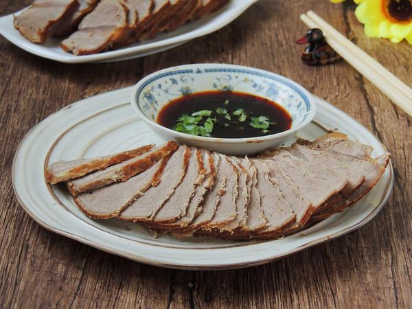 卤牛肉怎么保存，嫩牛肉腌制方法（卖40年卤牛肉大妈说漏嘴）