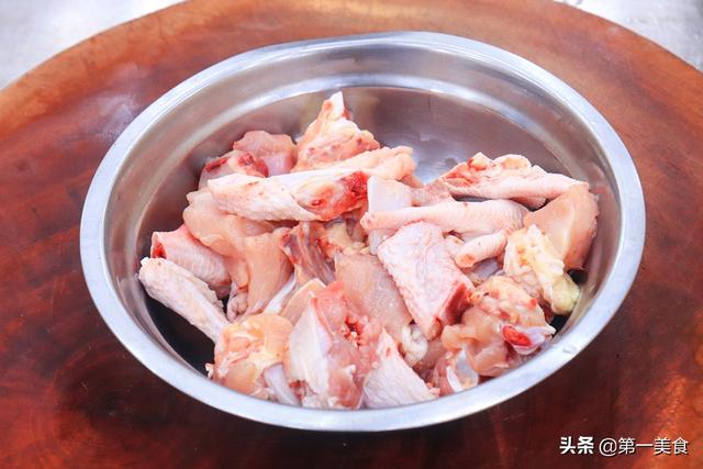 鸡肉去腥味的方法，鸡肉去腥小妙招（教你饭店的1招）