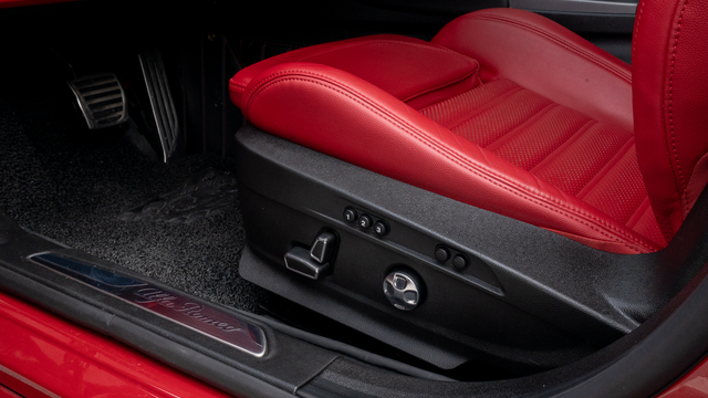 alfa romeo是什么车，alfa是什么品牌（来自意大利的浪漫与激情——阿尔法）