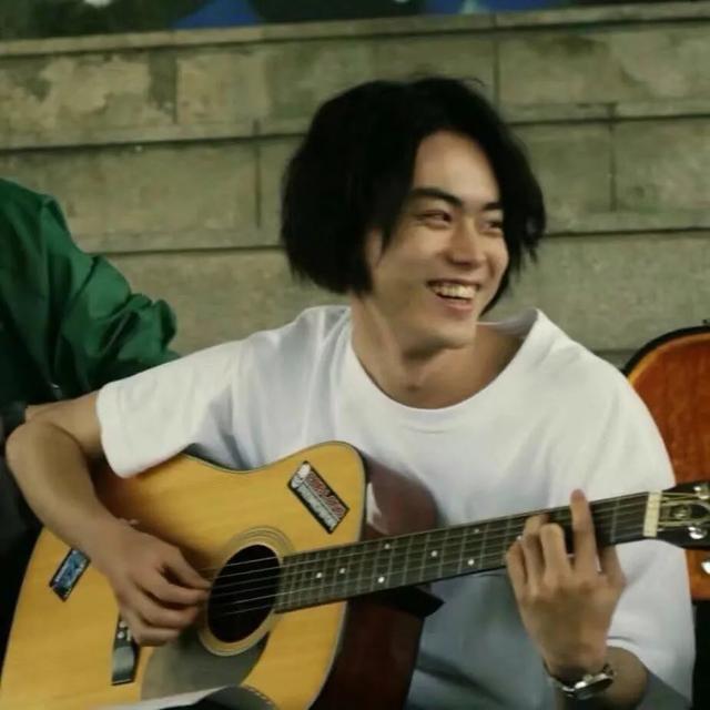 男生高级感的头像 盛不盛开 花都是花  有你没你 我都是我微信，男生高级感的头像 盛不盛开 花都是花  有你没你 我都是我（头像丨男生：盛开或者不盛开）