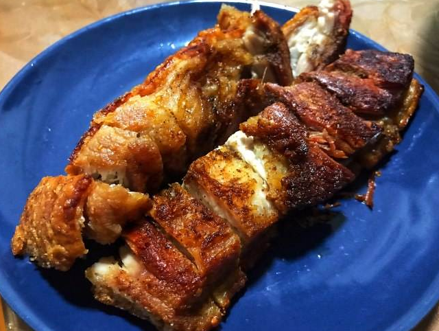 鸡排是鸡胸肉吗，鸡排是哪个部位_鸡排是鸡的哪个部位的肉（放什么酱料都好吃）