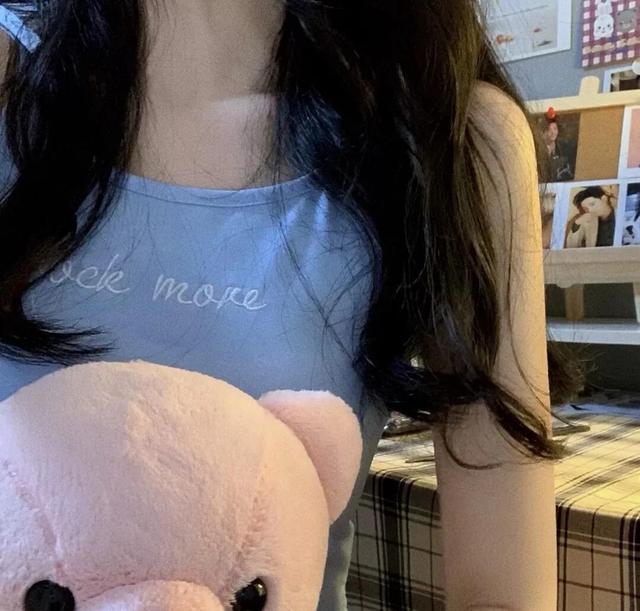女生头像部位图微信，女生头像部位图（情话都是学来的，但爱你是真的）