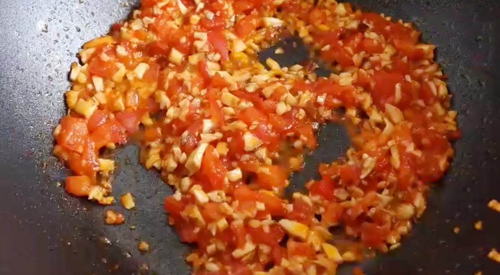 圖片[5]-【金針菇餃子片湯】做法步驟圖 10分鐘搞定 營養又美味-起舞食譜網