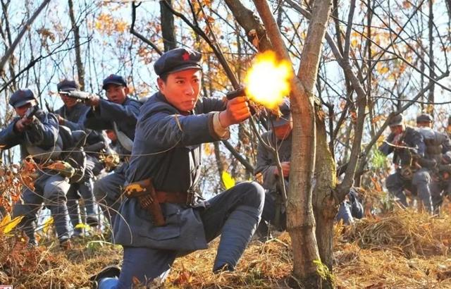 姚刚演的电视剧，姚刚在什么电视剧中饰演何总（从社会我兆哥到忠烈金市长）