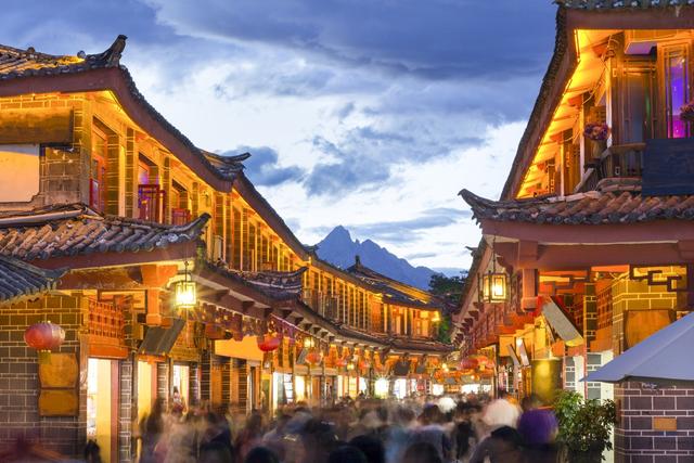 丽江古城位于云南省丽江市古城区,又名大研古城,世界文化遗产丽江古城