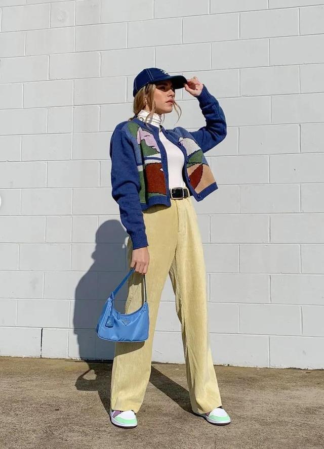 黄奶油是什么，安佳奶油是什么奶油（温温柔柔的奶油黄）