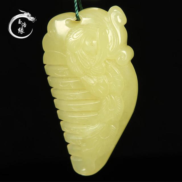 梳子的寓意是什么，送人梳子的寓意是什么（和田玉玉雕梳子有那些美好的寓意）