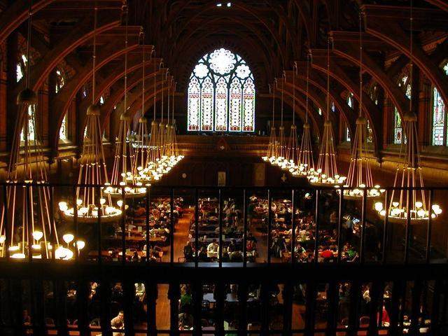 哈佛大学留学，哈佛大学留学安全吗（你知道哈佛大学名字的来历吗）