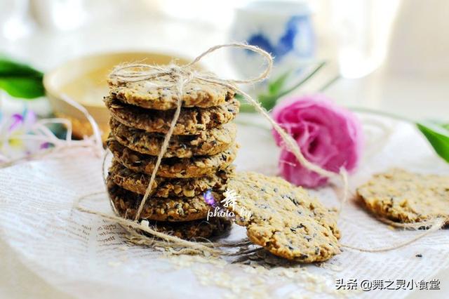 饼干的做法大全电烤箱，烤箱饼干的做法（8种糖果饼干过年不能少）