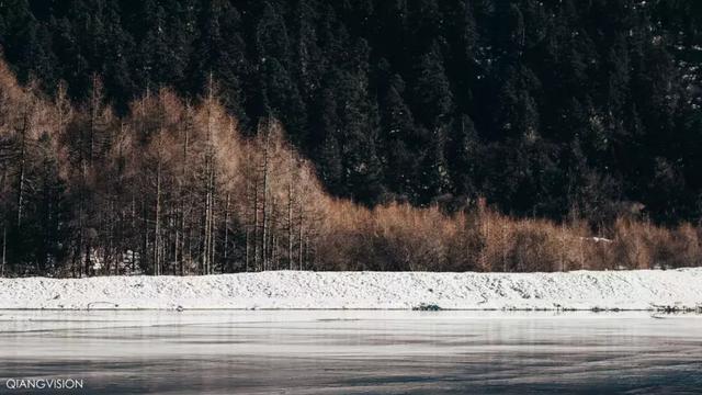 磐羊湖海拔多少米，磐羊湖海拔多少米高度（四姑娘山的娇美背影——毕棚沟）