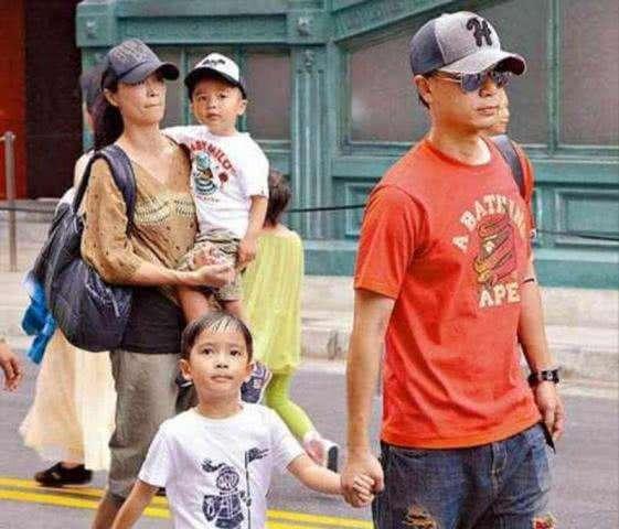 月半小夜曲原唱，月半小夜曲日本原唱（失恋后允许你悲伤33天）