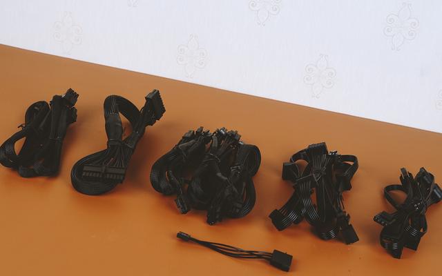 海盗船电源怎么样，美商海盗船电源怎么样（海盗船RM850X电源轻体验）