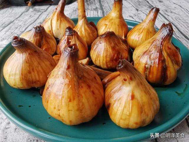 家常酱油腌蒜的做法，怎样用酱油腌蒜（还是自家传统方法好）