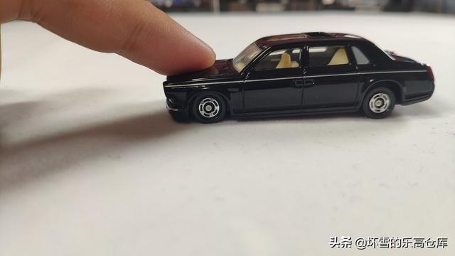 军v02009，士官长军衔（是否能还原原车的霸气呢）