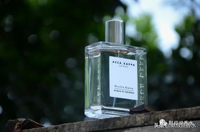 情人节送老公什么好呢比较实用，情人节给老公送什么礼物合适（<老公>的香水礼物推荐）