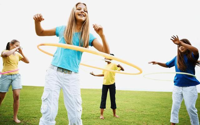 呼啦圈减肥瘦腰，呼啦圈减肥瘦腰吗（怎样通过转呼啦圈减肥）