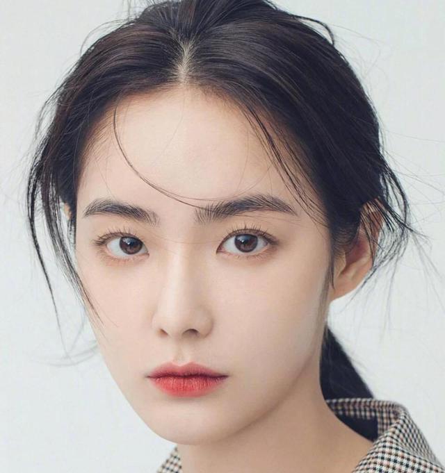 7,好看的鼻子,真的为颜值加分!这4种漂亮鼻型,素颜就很漂亮