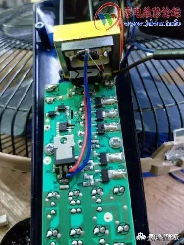 家电芯片级维修拆装 没元件就这么任性：美的电风扇电源管理芯片损坏改装过程