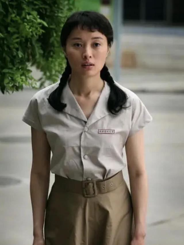 「上海名媛」吴越：花6年捧红前男友，却惨遭抛弃，至今未婚未孕