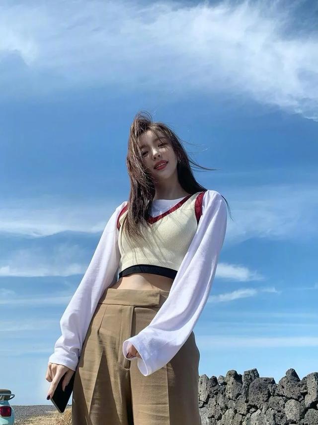 穿裙子是不是一定要穿安全裤,穿裙子要不要穿安全裤(裙子里面别穿“安全裤”了) 穿裙子是不是一定要穿安全裤,穿裙子要不要穿安全裤(裙子里面别穿“安全裤”了)